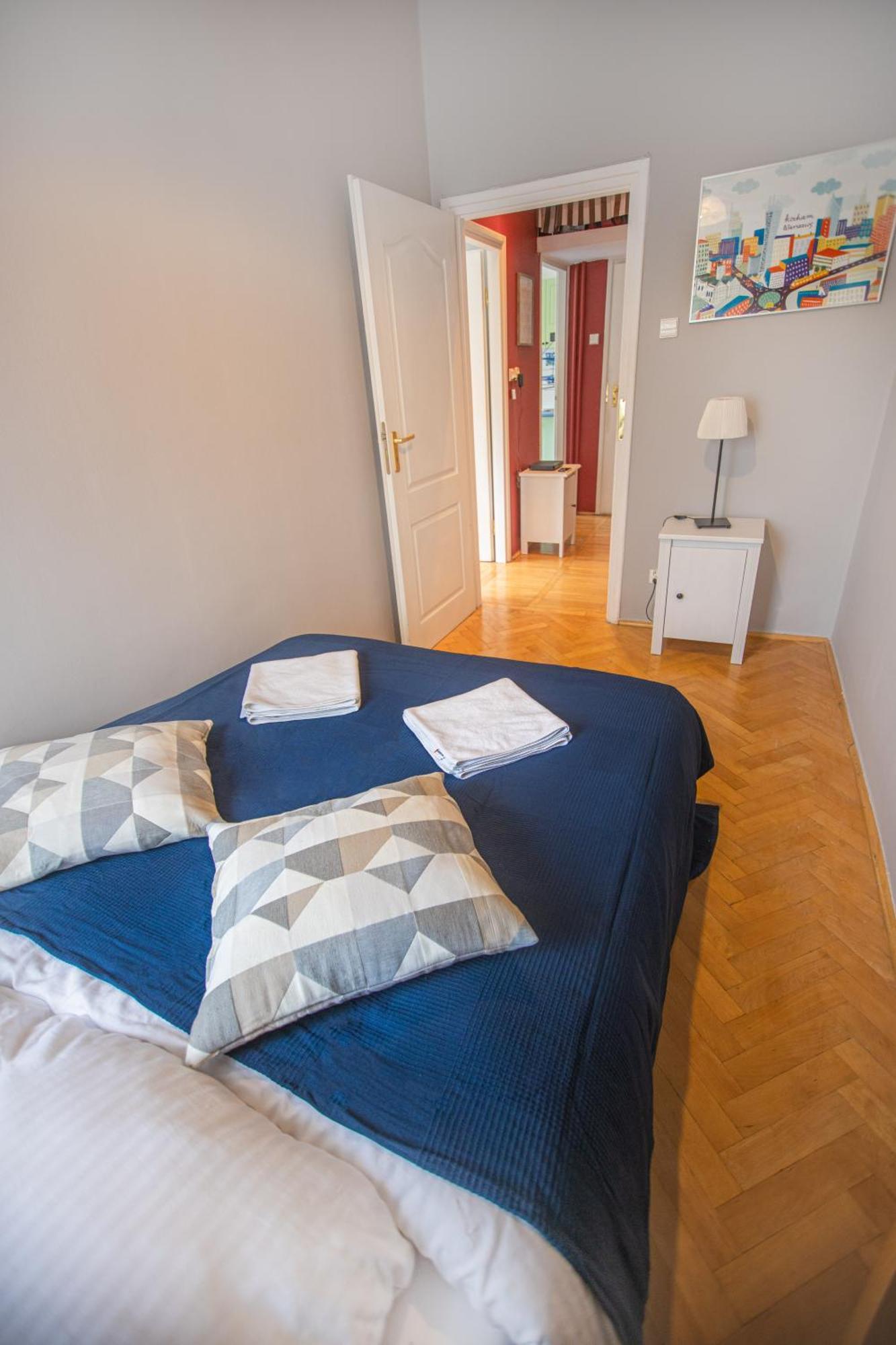 Apartament Hoza Str Apt. Great Location. Close To Everything. Warszawa Zewnętrze zdjęcie